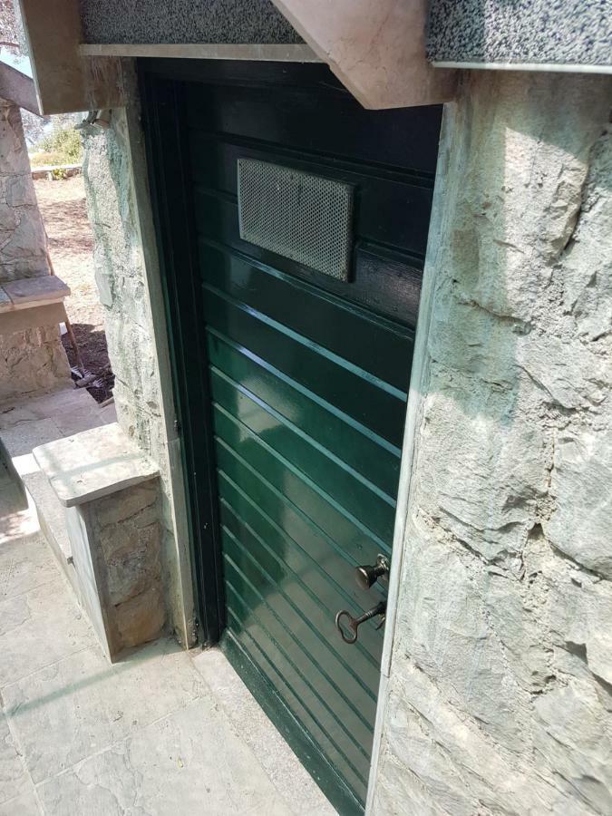 Rafael Villa Okrug Gornji Exterior photo